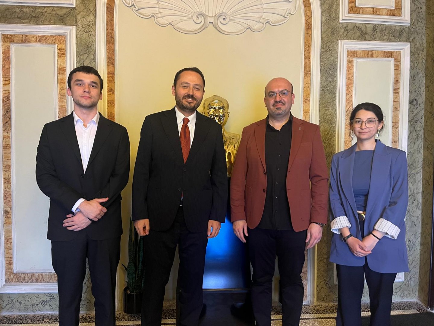 Üniversitemiz Hukuk Fakültesi Öğrencileri Hırvatistan’da Ülkemizi Başarıyla Temsil Etti.