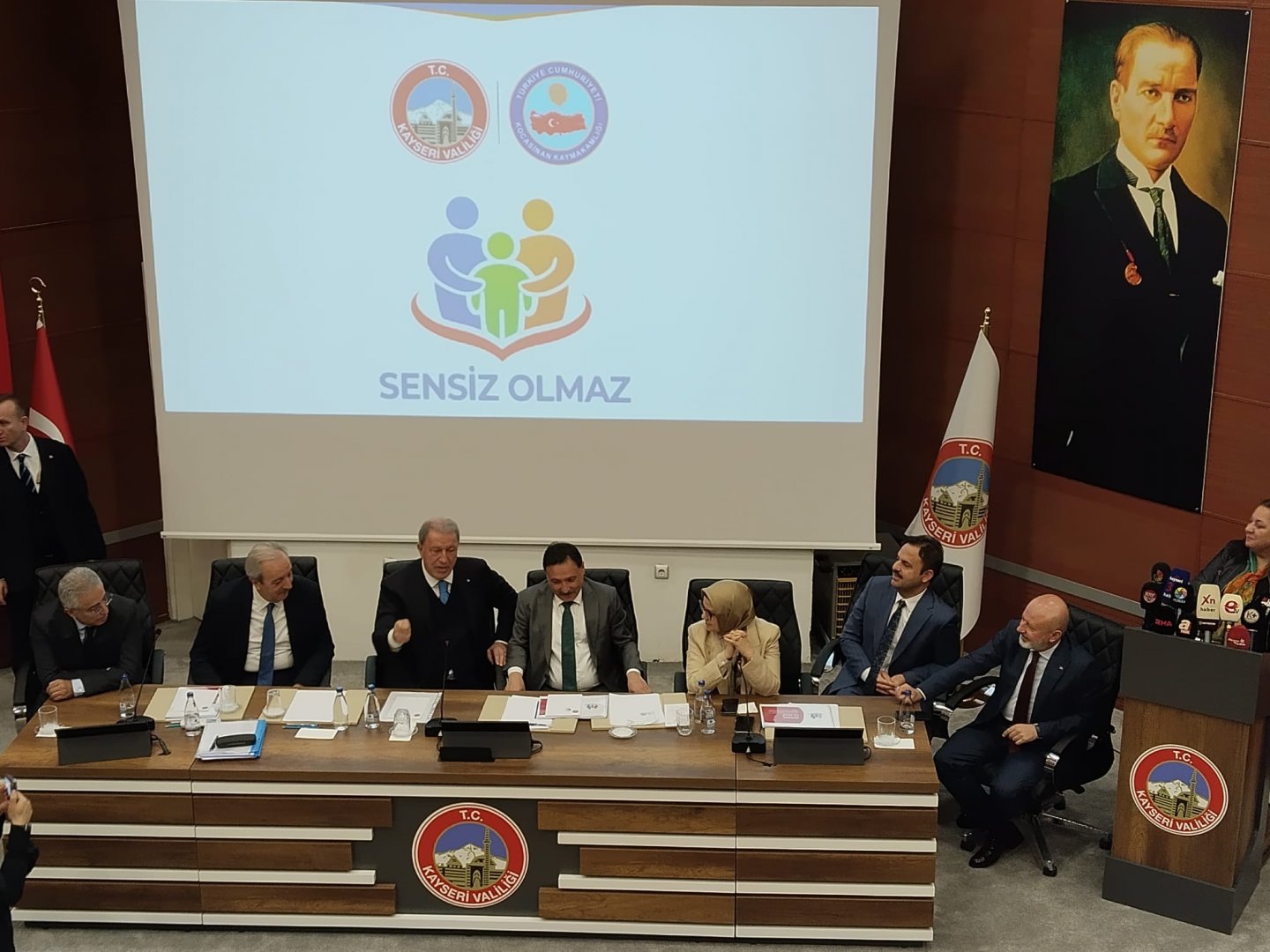 Üniversitemiz Akademik Paydaşı Olduğu “Sensiz Olmaz” Projesinin Tanıtım Toplantısında Yer Aldı.