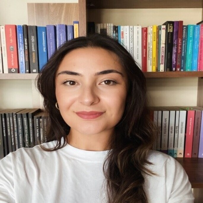 Ayşe Dilara DÜNDAR